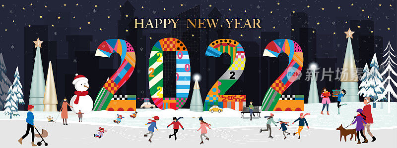 Vector Happy New Year 2022 with winter landscape in city with people celebrating on平安夜冬季仙境镇与快乐的孩子雪橇和溜冰在城市公园